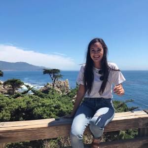 Meet your Posher, Lamise